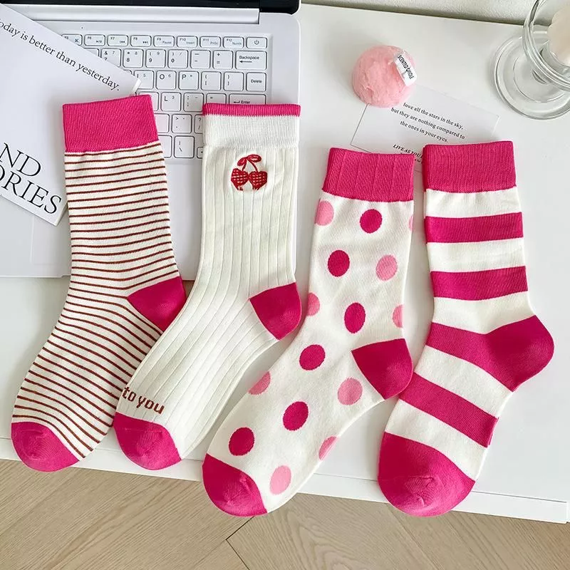 2023 New Autumn Winter Pink Fruits Designer Socks Dot Stripe Middle Tube Socks Ins Fashion Kawaii Harajuku Women Socks 2023 New Autumn Winter Pink Fruits Designer Socks Dot Stripe Middle Tube Socks Ins Fashion Kawaii Harajuku Women Socks
